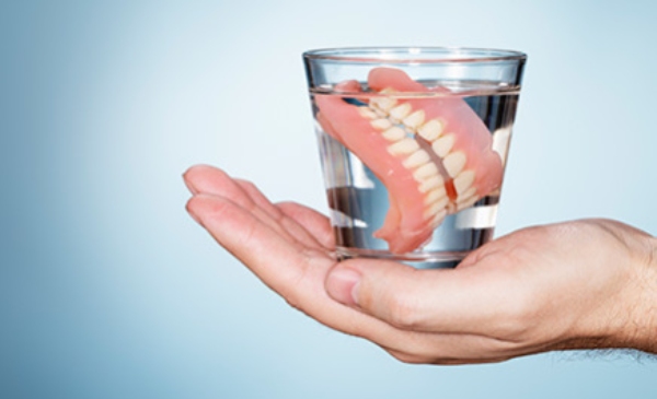 Onderhoud tandprothese